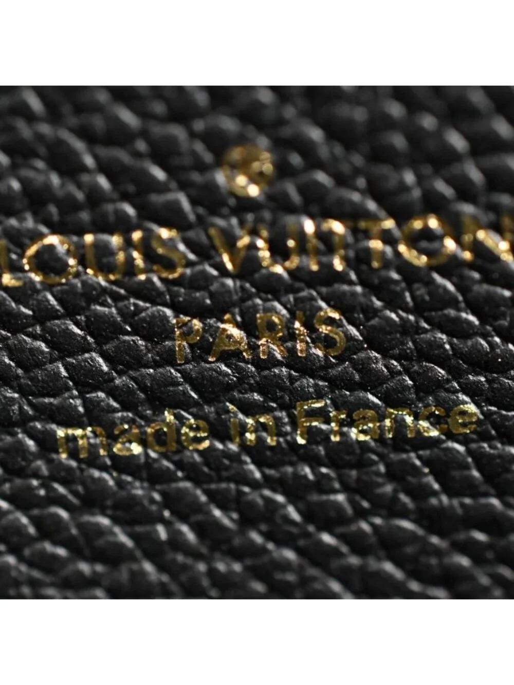 Louis Vuitton it odors noticeable